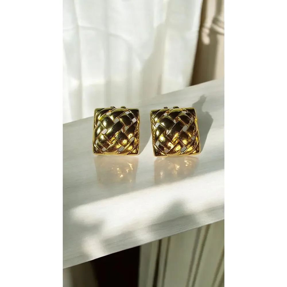 Liz Claiborne Basket Weave Gold Clip Earrings Square Textured Statement